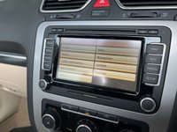 USED 2011 61 VOLKSWAGEN EOS 2.0 SPORT TDI BLUEMOTION TECHNOLOGY DSG 2d 139 BHP WINTER PACK - SAT NAV (TOUCHSCREEN) - BI XENON HEADLIGHTS - REAR PARK ASSIST