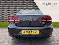 USED 2011 61 VOLKSWAGEN EOS 2.0 SPORT TDI BLUEMOTION TECHNOLOGY DSG 2d 139 BHP WINTER PACK - SAT NAV (TOUCHSCREEN) - BI XENON HEADLIGHTS - REAR PARK ASSIST