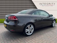 USED 2011 61 VOLKSWAGEN EOS 2.0 SPORT TDI BLUEMOTION TECHNOLOGY DSG 2d 139 BHP WINTER PACK - SAT NAV (TOUCHSCREEN) - BI XENON HEADLIGHTS - REAR PARK ASSIST