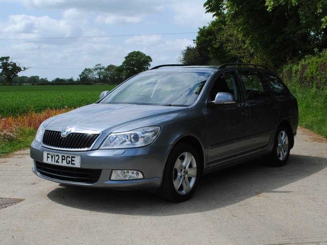 2012 12 Skoda Octavia 1.6 ELEGANCE TDI CR 5d 104 BHP
