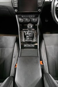 USED 2017 S SKODA SUPERB 2.0 SE L EXECUTIVE TDI 5d 148 BHP + NATIONWIDE HOME DELIVERY +
