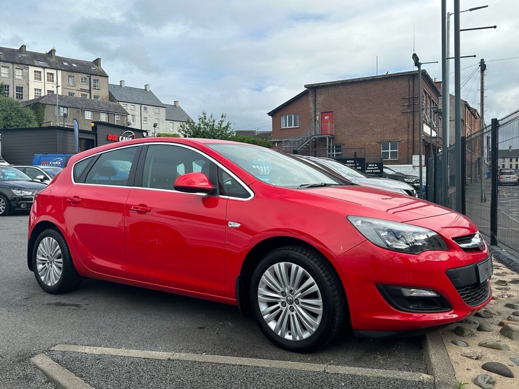 USED 2014 VAUXHALL ASTRA 1.6 EXCITE 5d 113 BHP LIKE BRAND NEW!!!!