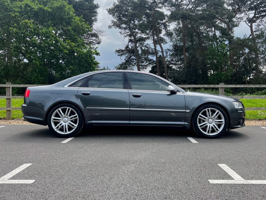 USED 2006 56 AUDI S8 V10 5.2 450 BHP // FSI QUATTRO // 4d // PX SWAP 