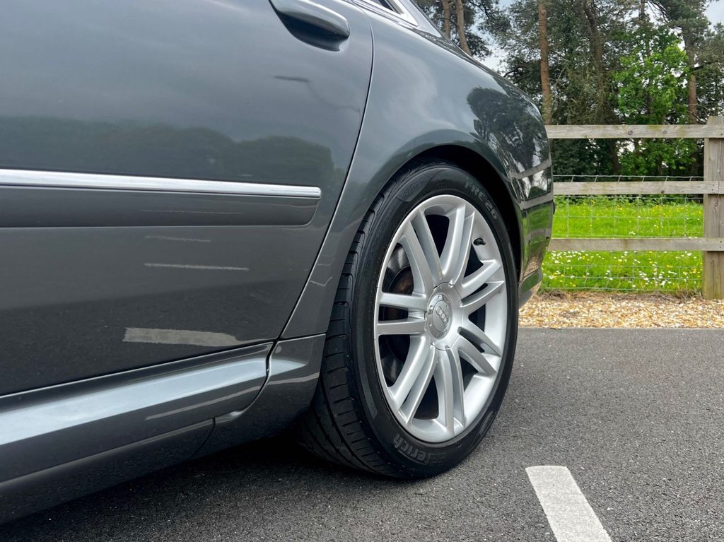 USED 2006 56 AUDI S8 V10 5.2 450 BHP // FSI QUATTRO // 4d // PX SWAP 