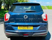 USED 2015 65 SSANGYONG TIVOLI 1.6 ELX 5d 126 BHP AUTOMATIC SATELLITE NAVIGATION LEATHER INTERIOR