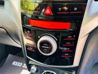 USED 2015 65 SSANGYONG TIVOLI 1.6 ELX 5d 126 BHP AUTOMATIC SATELLITE NAVIGATION LEATHER INTERIOR