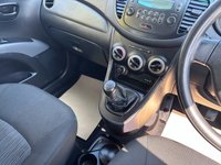 USED 2013 13 HYUNDAI I10 1.2 ACTIVE 5d 85 BHP COMES WITH GOOD SERVICE HISTORY AND A NEW MOT ON PURCHASE !! CHEAP AND ECONOMIC TO RUN WITH JUST &pound;20 ROAD TAX, 61 MPG AND GROUP 11 INSURANCE!! TIMING CHAIN RUN ENGINE PROVIDES PEACE OF MIND. KNOWN FOR ITS RELIABILITY THE i10 IS A VERY POPULAR CAR. COMES WITH GOOD SPEC INCLUDING  AIR CON,  ELECTRIC WINDOWS , CLOTH INTERIOR , CD/RADIO/AUX/USB, CENTRAL LOCKING ALLOY WHEELS , FRONT FOG LIGHTS, AND 2 KEYS  . WONT BE AROUND FOR LONG!