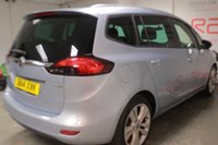 USED 2014 14 VAUXHALL ZAFIRA TOURER 2.0 SRI CDTI 5d 128 BHP JUST SERVICED+F/R PARK SENSORS