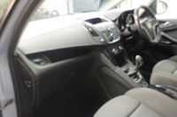 USED 2014 14 VAUXHALL ZAFIRA TOURER 2.0 SRI CDTI 5d 128 BHP JUST SERVICED+F/R PARK SENSORS