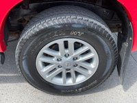 USED 2012 62 TOYOTA HI-LUX 3.0 INVINCIBLE 4X4 D-4D DCB 169 BHP CHOICES OF 4 HILUX IN STOCK !