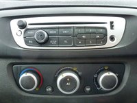 USED 2012 12 RENAULT SCENIC 1.5 DYNAMIQUE TOMTOM DCI EDC 5d 110 BHP www.suffolkcarcentre.co.uk - Located at Reydon