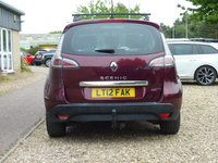 USED 2012 12 RENAULT SCENIC 1.5 DYNAMIQUE TOMTOM DCI EDC 5d 110 BHP www.suffolkcarcentre.co.uk - Located at Reydon