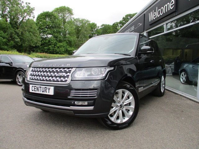 2012 62 Land Rover Range Rover 4.4 SDV8 VOGUE SE 5d 339 BHP