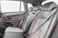 USED 2017 17 VOLKSWAGEN TIGUAN 2.0 R-LINE TDI BMT 4MOTION DSG 5d AUTO 188 BHP ESTATE