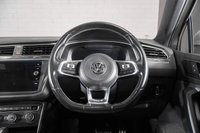 USED 2017 17 VOLKSWAGEN TIGUAN 2.0 R-LINE TDI BMT 4MOTION DSG 5d AUTO 188 BHP ESTATE