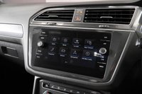 USED 2017 17 VOLKSWAGEN TIGUAN 2.0 R-LINE TDI BMT 4MOTION DSG 5d AUTO 188 BHP ESTATE