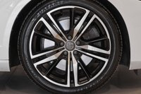 USED 2019 19 VOLVO V60 2.0 T5 R-DESIGN PRO 5d 246 BHP + NATIONWIDE HOME DELIVERY +