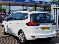 USED 2015 VAUXHALL ZAFIRA TOURER 2.0 EXCLUSIV CDTI 5d 128 BHP REAR PARKING SENSORS +  CRUISE CONTROL +  LED DAY TIME RUNNING LIGHTS +  BLUETOOTH +  DAB RADIO +  CLIMATE CONTROL +  FRONT PARKING SENSORS +  7 SEATS +  TRACTION CONTROL ++