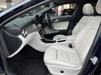 USED 2017 67 MERCEDES-BENZ GLA-CLASS 1.6 GLA 200 SPORT PREMIUM PLUS 5d 154 BHP Ambient Light | Apple CarPlay