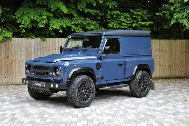 2012 12 Land Rover Defender 90 KAHN EDITION