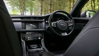 USED 2016 16 JAGUAR XF 2.0d [180] R-Sport 4dr Automatic AWD Euro 6 (Panoramic Sunroof, Navigation, 4x4)  !! NATIONWIDE DELIVERY AVAILABLE !!