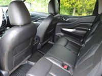 USED 2016 16 NISSAN NP300 NAVARA 2.3 DCI TEKNA 4X4 SHR DCB 190 BHP www.suffolkcarcentre.co.uk - Located at Ilketshall