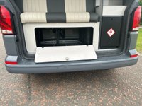USED 2020 70 VOLKSWAGEN TRANSPORTER 2.0  DIESEL 4 BERTH 4 TRAVEL SEATS LUXURY CAMPERVAN 4 BERTH CALEDONIAN CAMPERS VAN