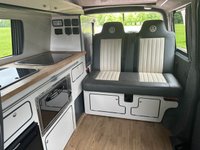USED 2020 70 VOLKSWAGEN TRANSPORTER 2.0  DIESEL 4 BERTH 4 TRAVEL SEATS LUXURY CAMPERVAN 4 BERTH CALEDONIAN CAMPERS VAN