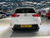 USED 2013 63 TOYOTA AURIS 1.6 SPORT VALVEMATIC  5d 130 BHP 