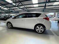 USED 2013 63 TOYOTA AURIS 1.6 SPORT VALVEMATIC  5d 130 BHP 