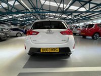 USED 2013 63 TOYOTA AURIS 1.6 SPORT VALVEMATIC  5d 130 BHP 