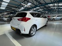USED 2013 63 TOYOTA AURIS 1.6 SPORT VALVEMATIC  5d 130 BHP 