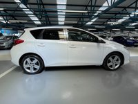 USED 2013 63 TOYOTA AURIS 1.6 SPORT VALVEMATIC  5d 130 BHP 