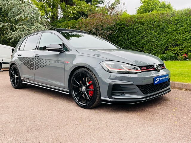 View our VOLKSWAGEN GOLF