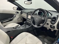 USED 2006 56 MERCEDES-BENZ SLK 1.8 SLK200 KOMPRESSOR 2d 161 BHP Super Low Mileage 26771 Miles , Service Portfolio , Alpaca Leather, Airscarf , Heated Seats , Wind Deflector, Service Portfolio