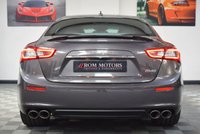 USED 2015 04 MASERATI GHIBLI 3.0 DV6 4d AUTO 275 BHP SUNROOF / 20" ALLOYS / LEATHER