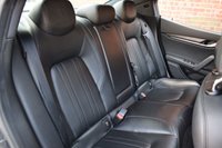 USED 2015 04 MASERATI GHIBLI 3.0 DV6 4d AUTO 275 BHP SUNROOF / 20" ALLOYS / LEATHER