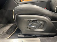USED 2013 63 JAGUAR XJ 3.0 D V6 PORTFOLIO LONGWHEEL BASE 4d 275 BHP  Spectacular Jaguar 3.0 Portfolio LWB ,  Panoramic Glass Electric Slide Roof, Full Black Leather Interior