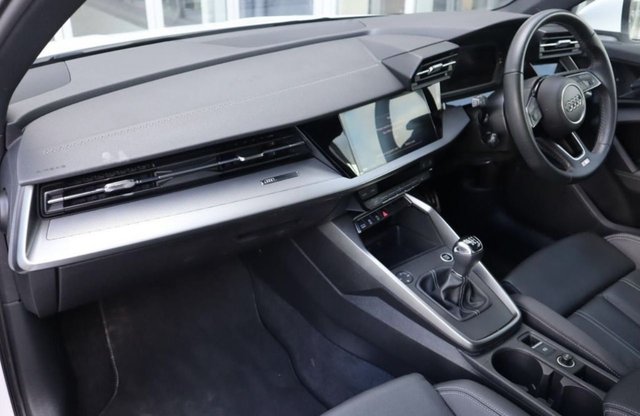 2021 AUDI A3 - Photo 6