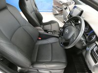 USED 2019 19 TOYOTA CHR 1.8 EXCEL 5d 122 BHP SAT NAV LEATHER HEATED CAMERA TOYOTA WARRANTY TILL MARCH 2029