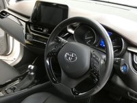 USED 2019 19 TOYOTA CHR 1.8 EXCEL 5d 122 BHP SAT NAV LEATHER HEATED CAMERA TOYOTA WARRANTY TILL MARCH 2029