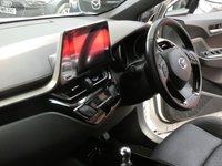 USED 2019 19 TOYOTA CHR 1.8 EXCEL 5d 122 BHP SAT NAV LEATHER HEATED CAMERA TOYOTA WARRANTY TILL MARCH 2029