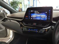 USED 2019 19 TOYOTA CHR 1.8 EXCEL 5d 122 BHP SAT NAV LEATHER HEATED CAMERA TOYOTA WARRANTY TILL MARCH 2029