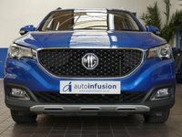 USED 2019 19 MG MG ZS 1.5 EXCLUSIVE 5d 105 BHP SAT NAV LEATHER CAMERA PARKING SENSORS 1 OWNER EXCELLENT SERVICE HISTORY 6 MONTHS GOLD WARRANTY