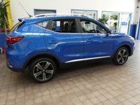 USED 2019 19 MG MG ZS 1.5 EXCLUSIVE 5d 105 BHP SAT NAV LEATHER CAMERA PARKING SENSORS 1 OWNER EXCELLENT SERVICE HISTORY 6 MONTHS GOLD WARRANTY