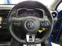 USED 2019 19 MG MG ZS 1.5 EXCLUSIVE 5d 105 BHP SAT NAV LEATHER CAMERA PARKING SENSORS 1 OWNER EXCELLENT SERVICE HISTORY 6 MONTHS GOLD WARRANTY