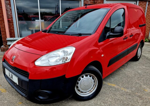 2012 12 Peugeot Partner 1.6 HDI S L1 625 74 BHP