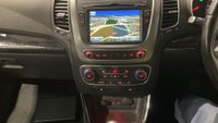 USED 2013 13 KIA SORENTO 2.2 CRDI KX-2 SAT NAV 5d 194 BHP 