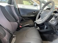 USED 2010 10 HONDA JAZZ 1.2 I-VTEC SE 5d 89 BHP 