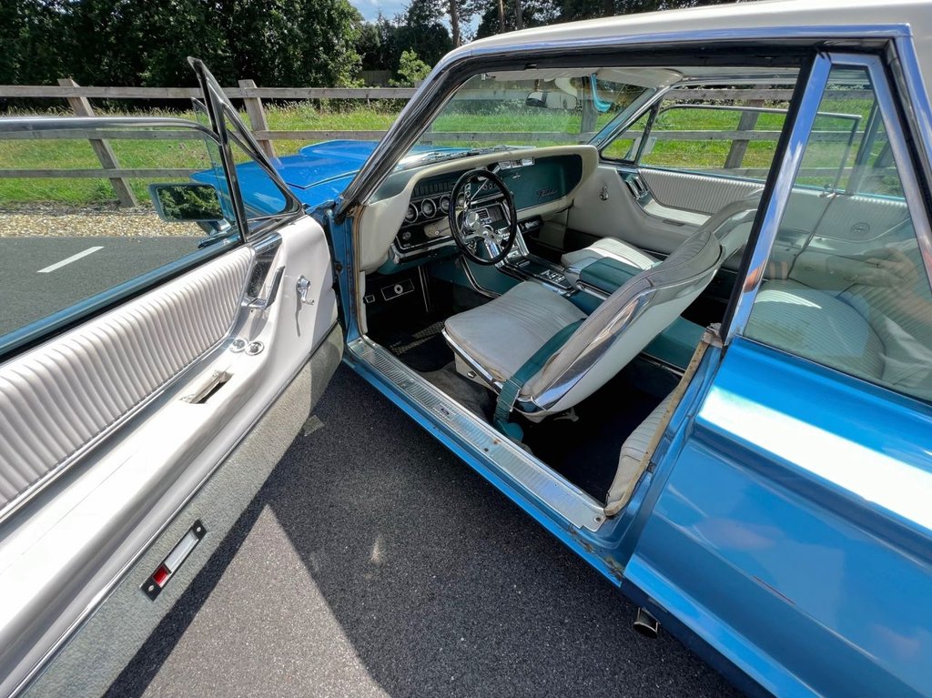 USED 1965 FORD THUNDERBIRD V8 6.4 390ci // 4th Gen // Px swap 